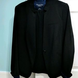 Black women's blazer with black pants